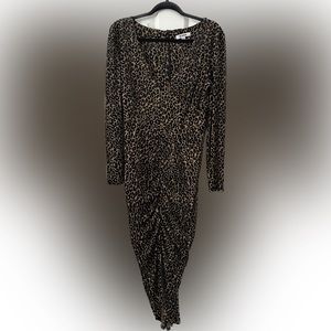 BB DAKOTA Better To Burnout Leopard Print Long Sleeve Dress
